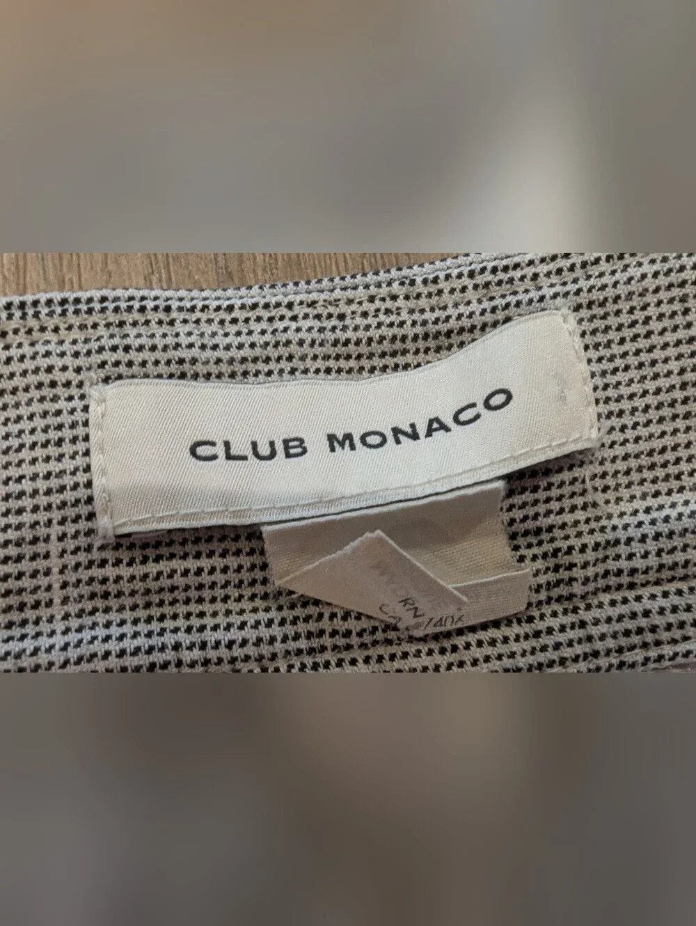 Club Monaco Light Gray Wide-Leg Cropped Capris - Picture 9 of 9